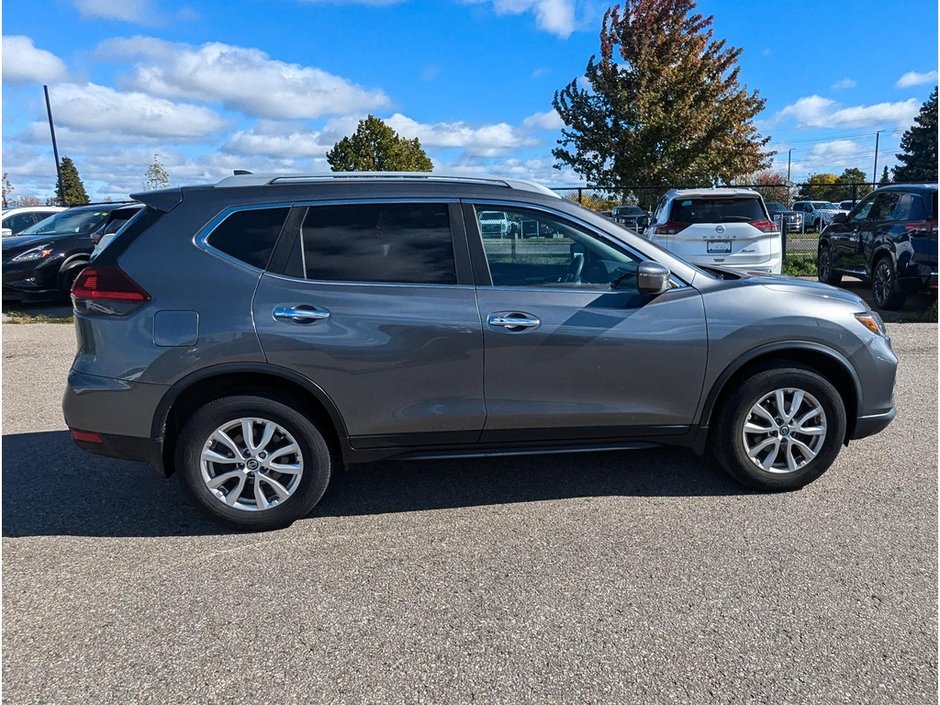 2020 Nissan Rogue SV-9