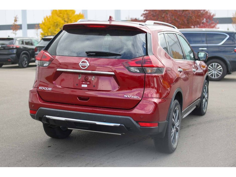 2020 Nissan Rogue SV-8