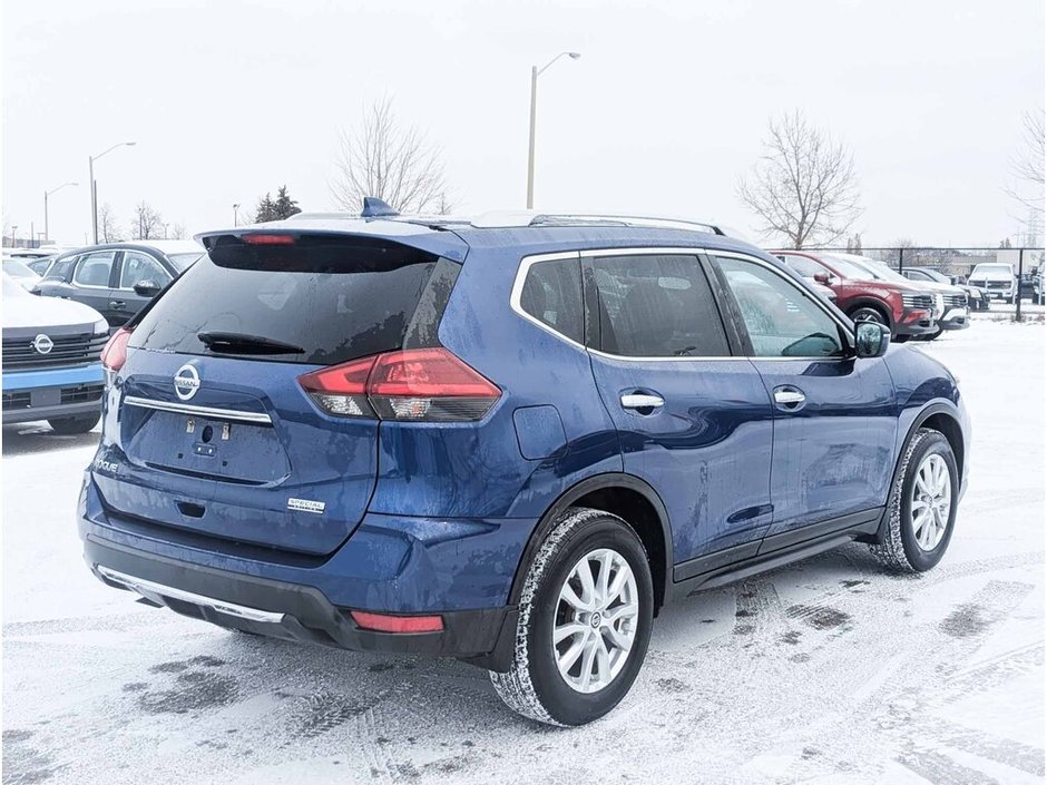 2020 Nissan Rogue S-7