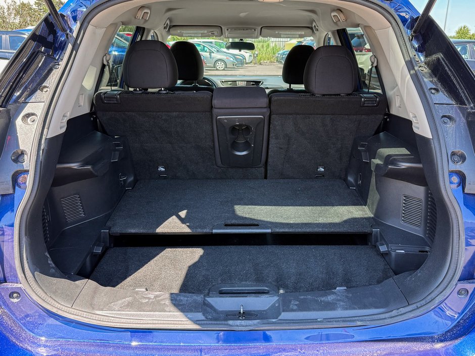 2020 Nissan Rogue S-14