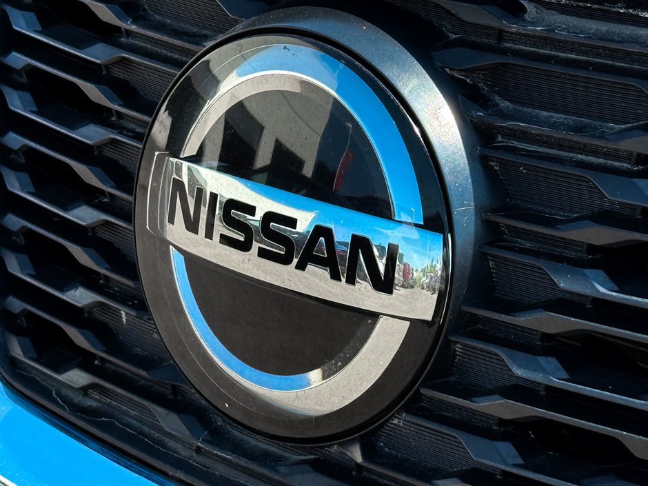 2020 Nissan Rogue S-9