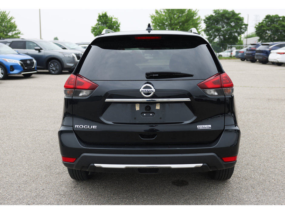 2020 Nissan Rogue S-7