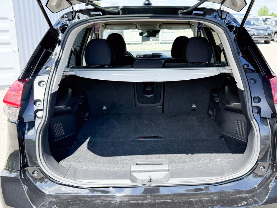 2020 Nissan Rogue SV-14