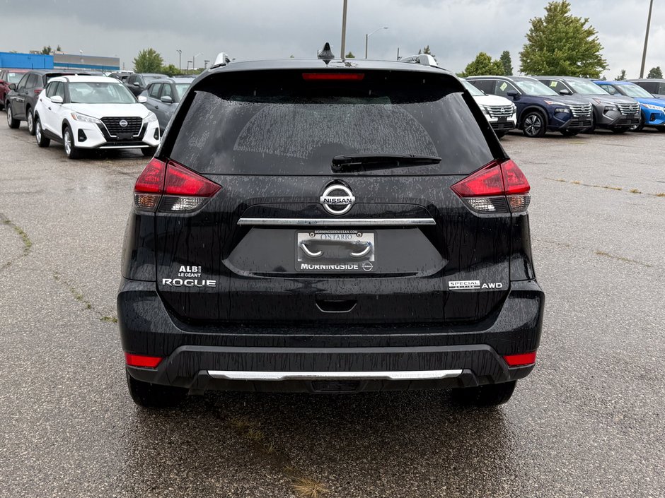 2020 Nissan Rogue S-6