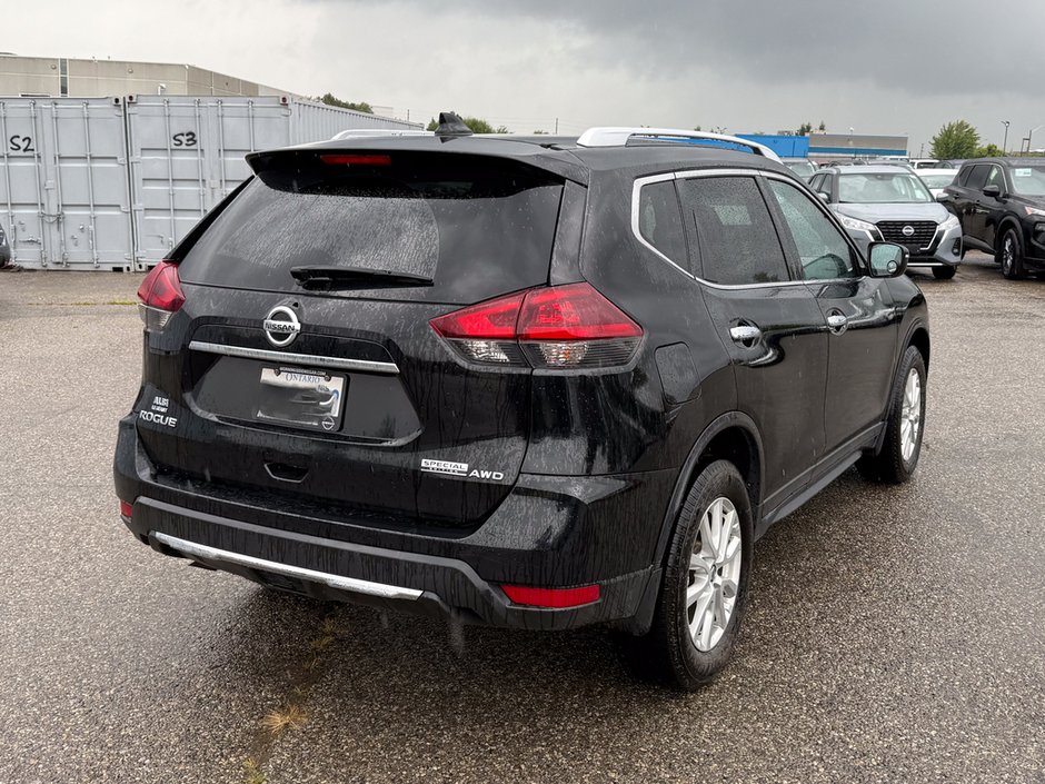 2020 Nissan Rogue S-7