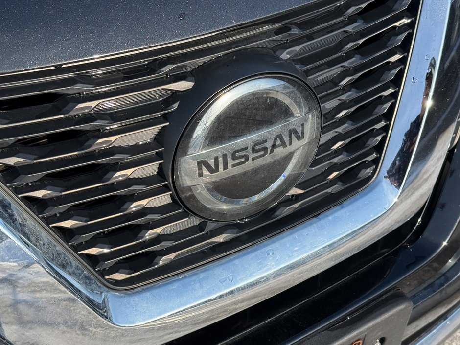 2020 Nissan Rogue S-9