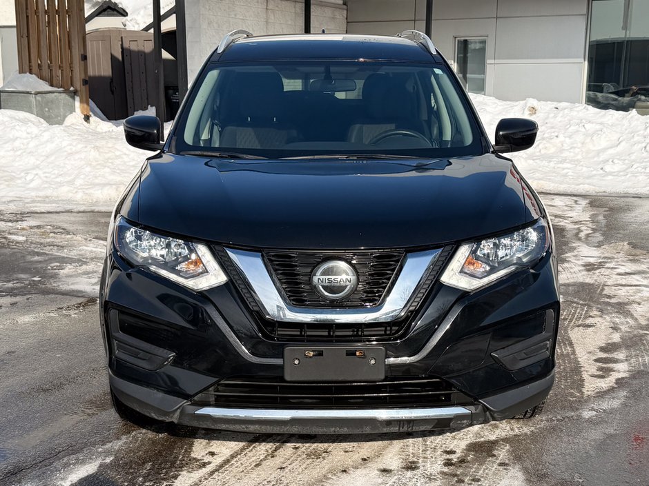 2020 Nissan Rogue S-1