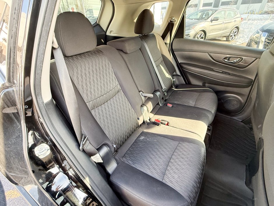 2020 Nissan Rogue S-13