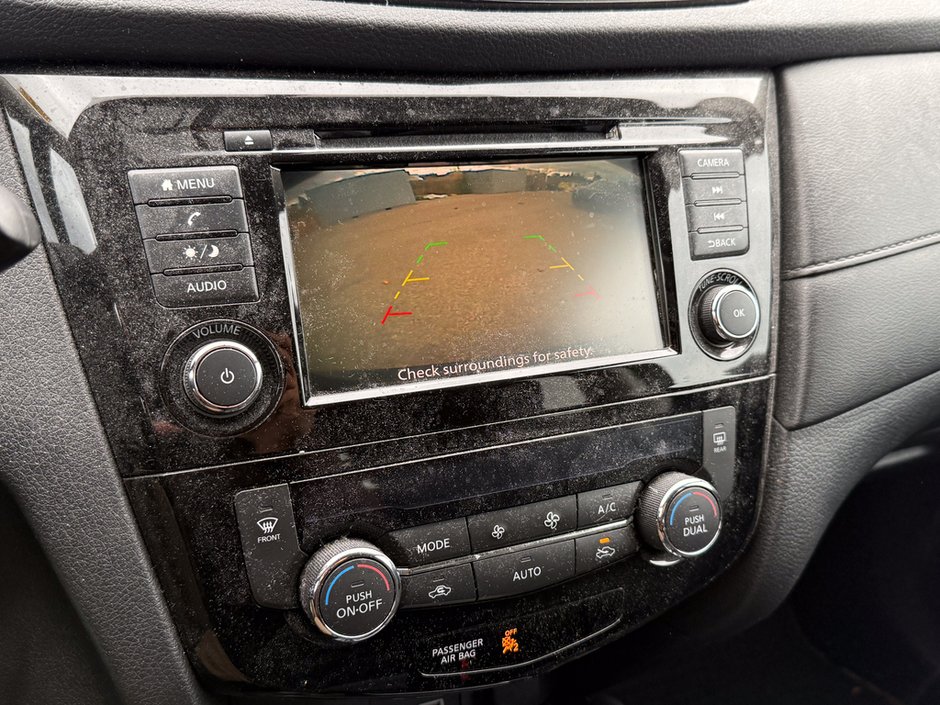 2020 Nissan Rogue S-14