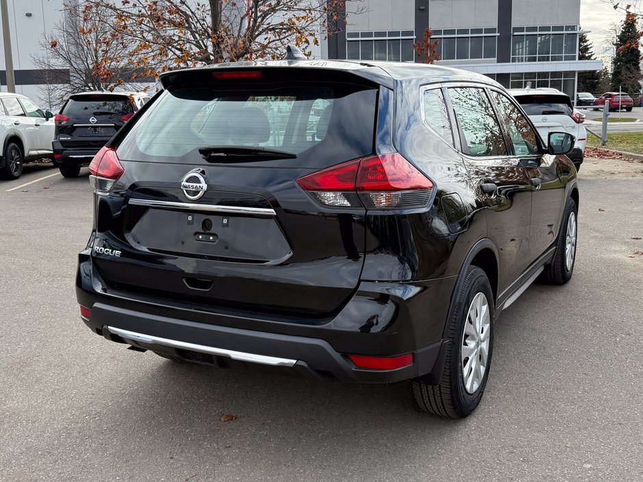 2020 Nissan Rogue S-6