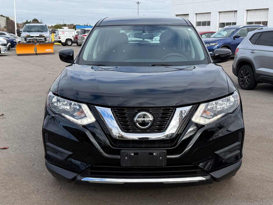 2020 Nissan Rogue S-1