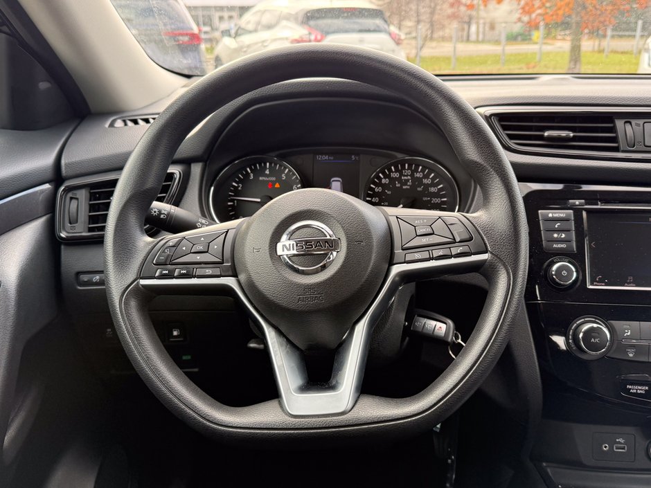 2020 Nissan Rogue S-15