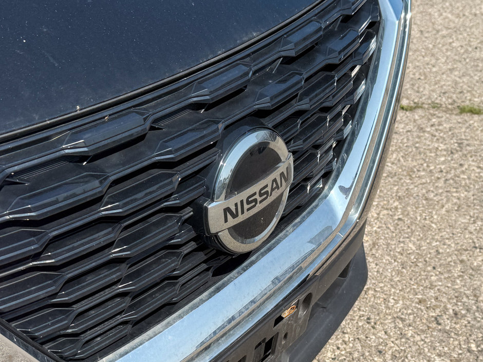 2021 Nissan Rogue S-10