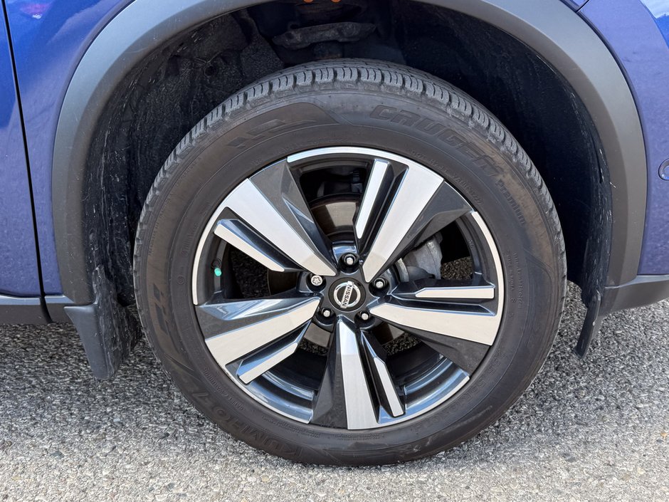 2021 Nissan Rogue Platinum-10