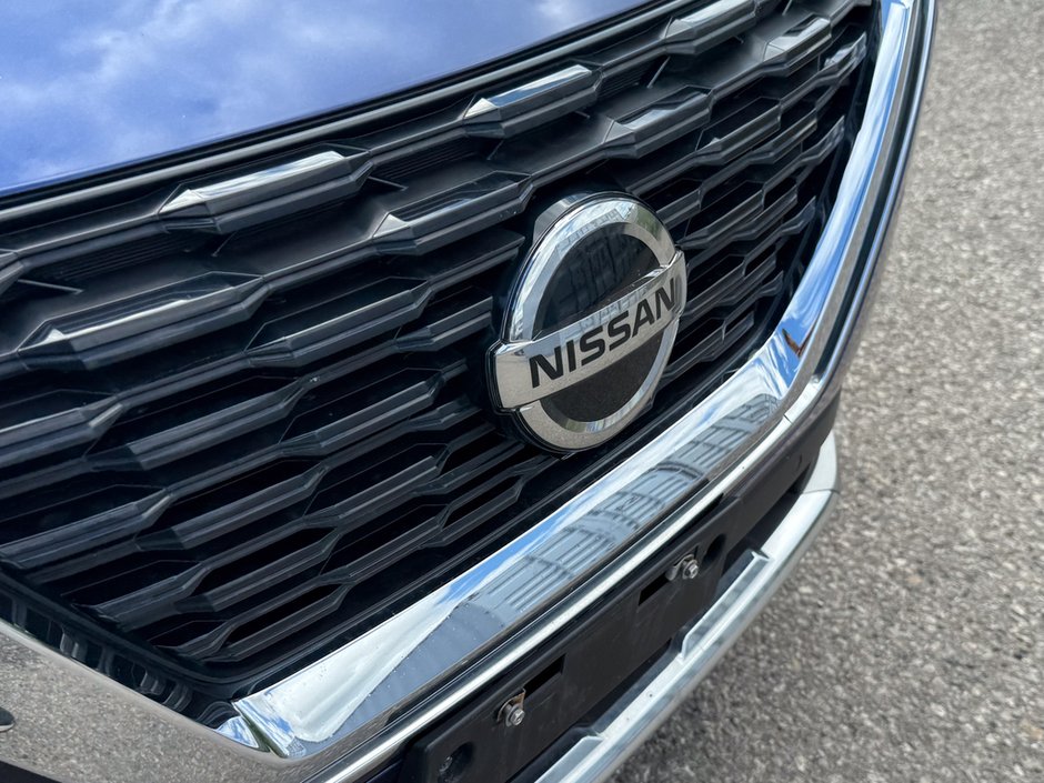 2021 Nissan Rogue Platinum-11