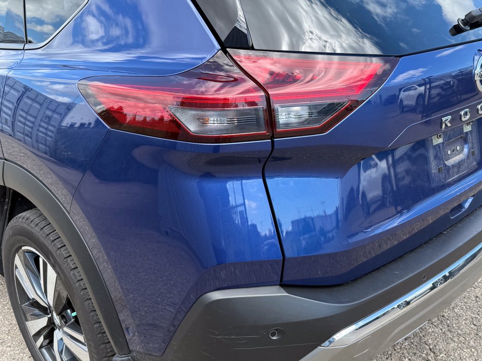 2021 Nissan Rogue Platinum-12
