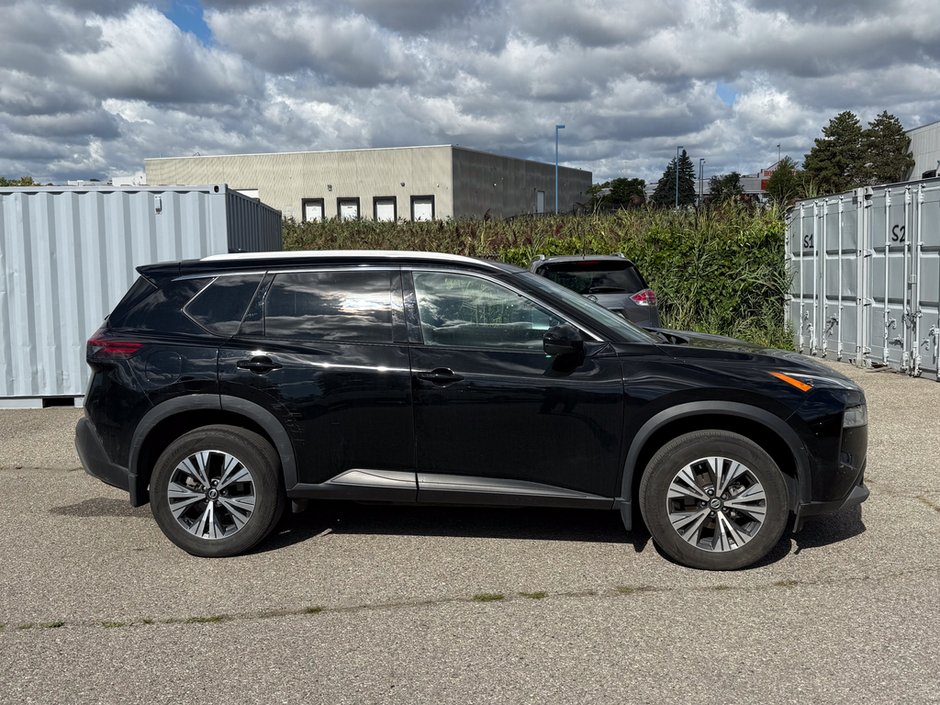 2021 Nissan Rogue SV-8