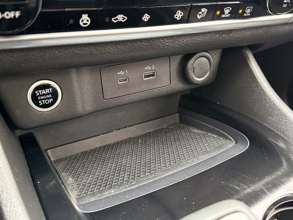 2021 Nissan Rogue SV-25