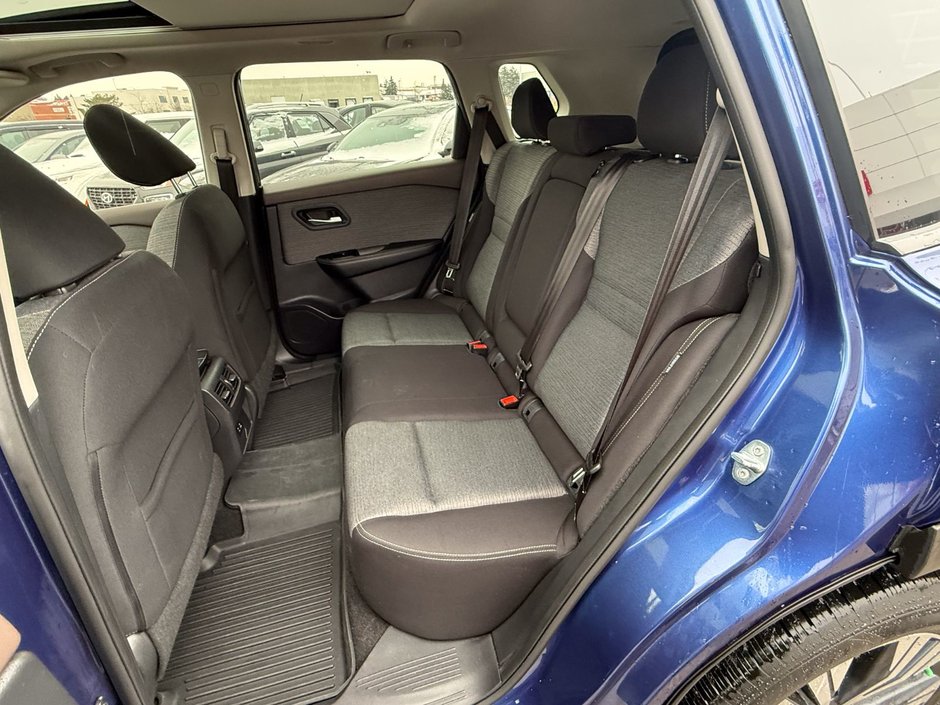 2021 Nissan Rogue SV-13