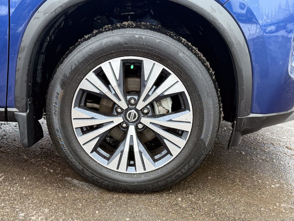 2021 Nissan Rogue SV-11