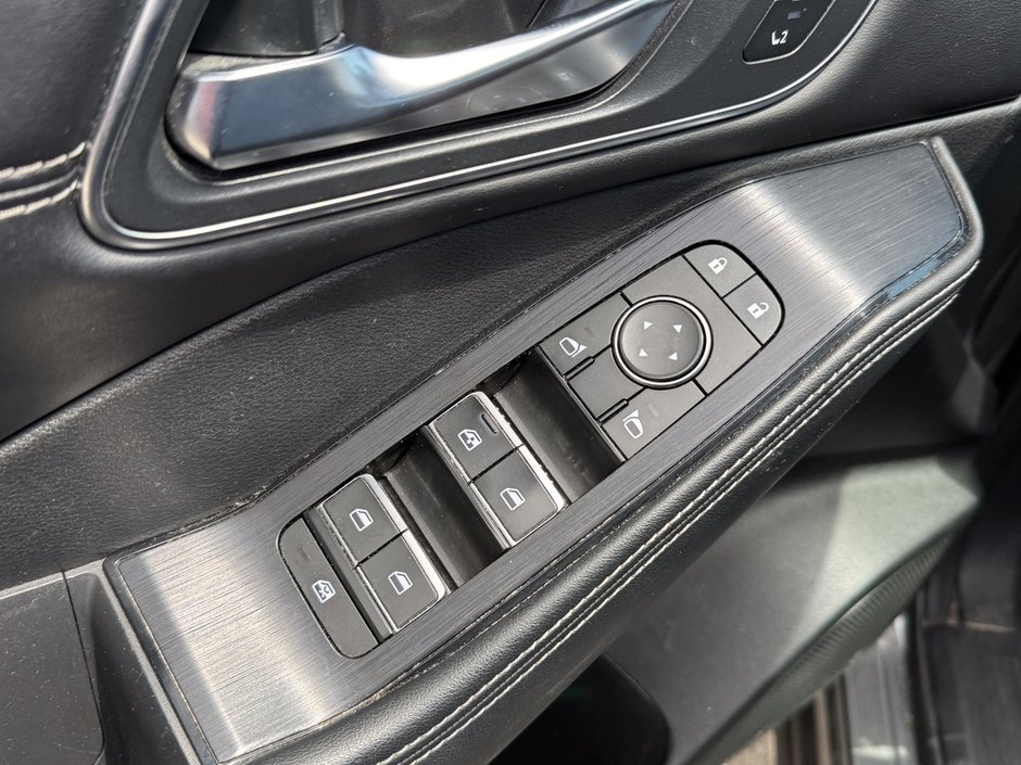 2021 Nissan Rogue Platinum-19