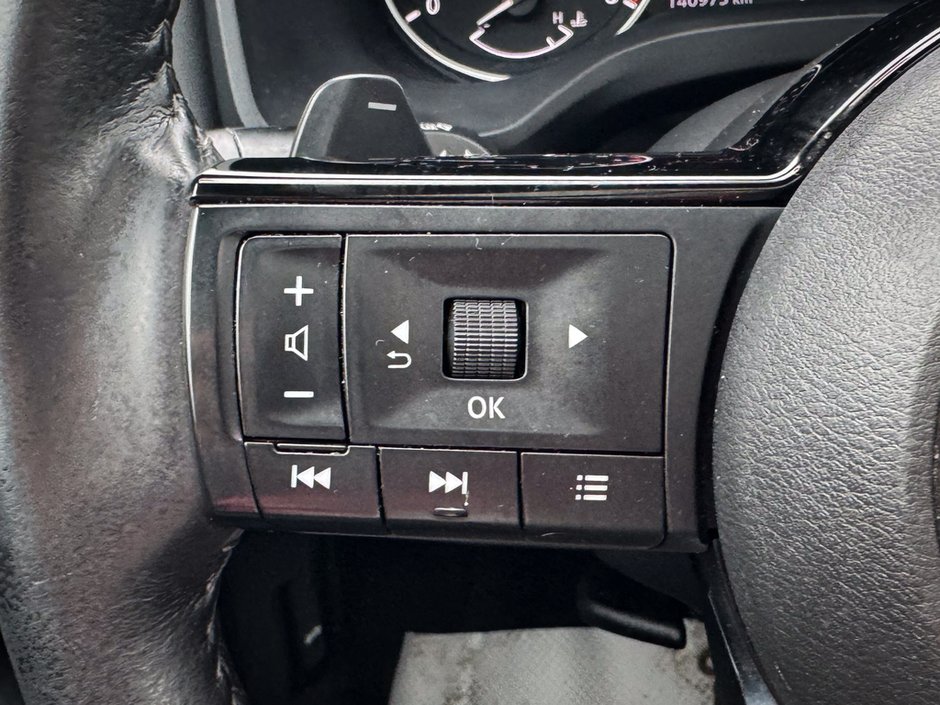 2021 Nissan Rogue SV-22