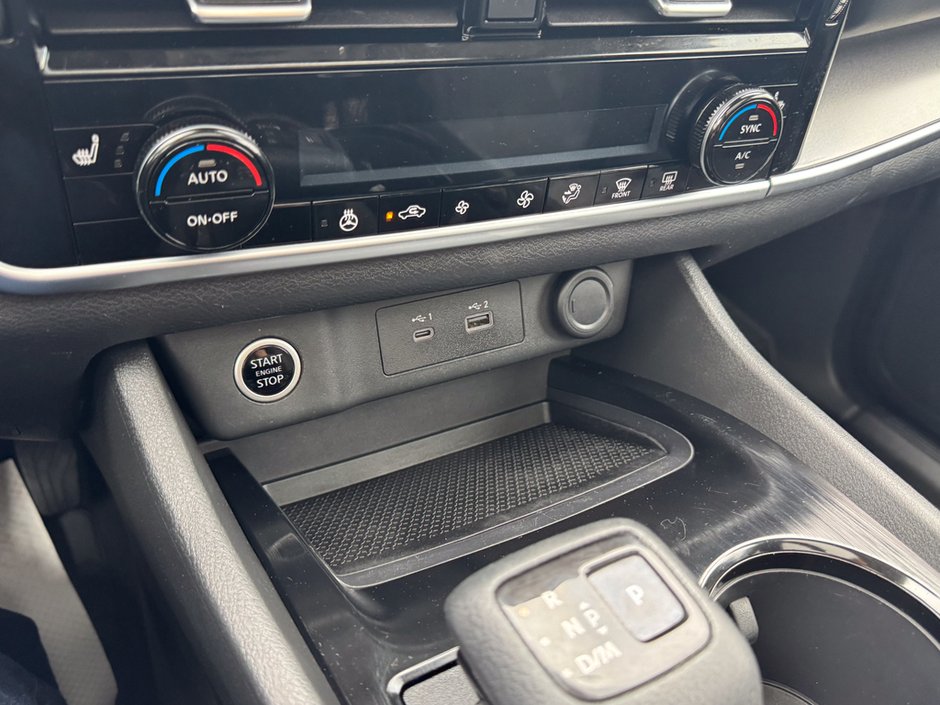 2021 Nissan Rogue SV-26