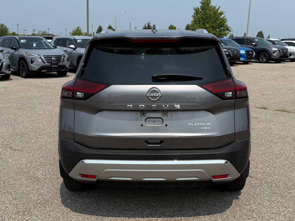 2022 Nissan Rogue Platinum-6