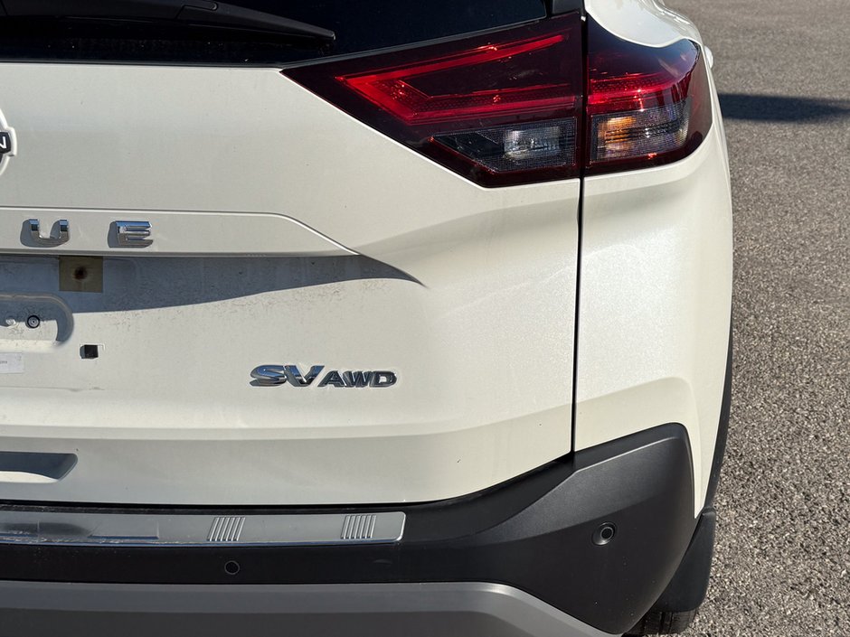 2022 Nissan Rogue SV-12