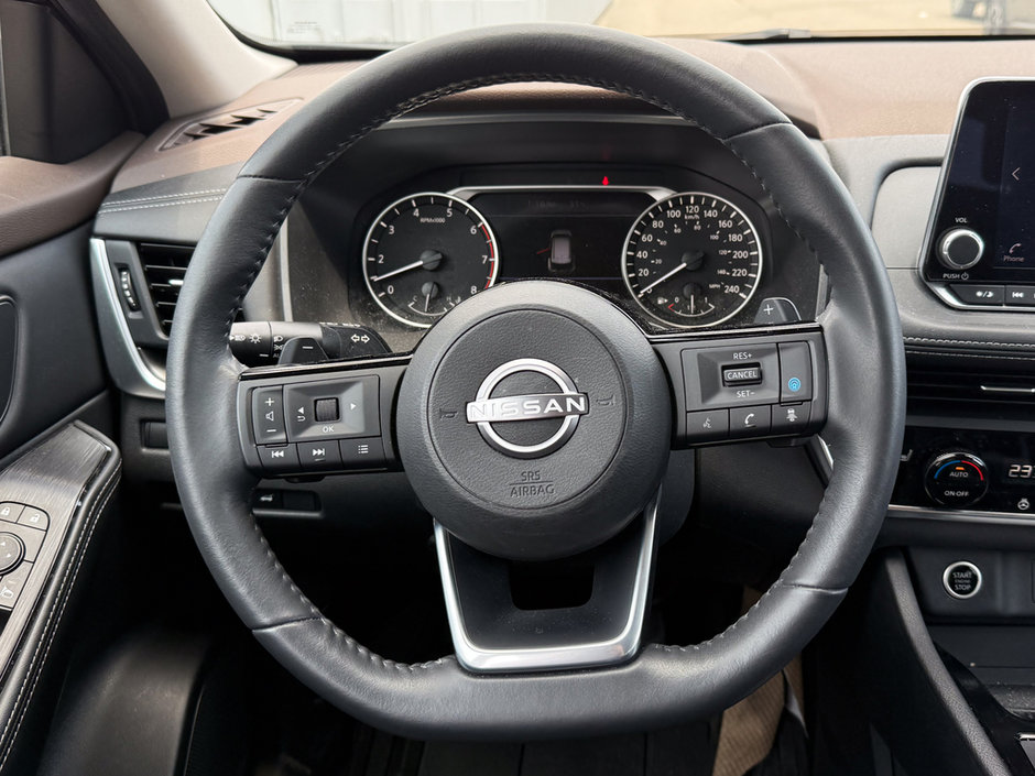 2023 Nissan Rogue SV-18