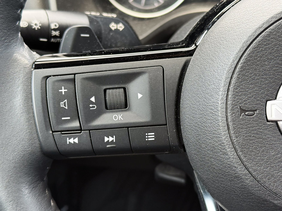 2023 Nissan Rogue SV-23