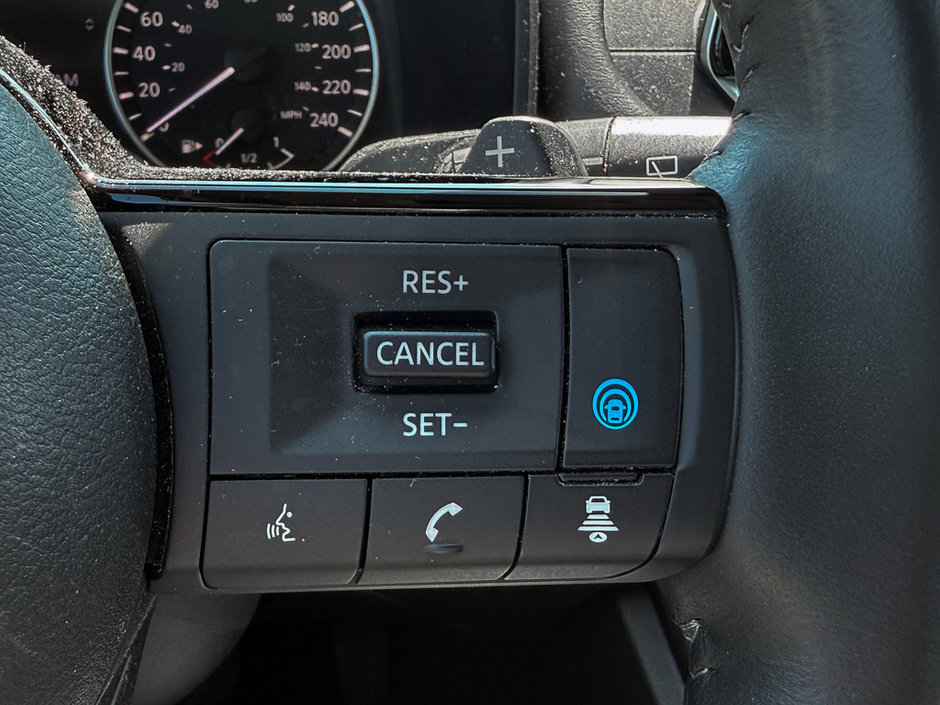 2023 Nissan Rogue SV-23