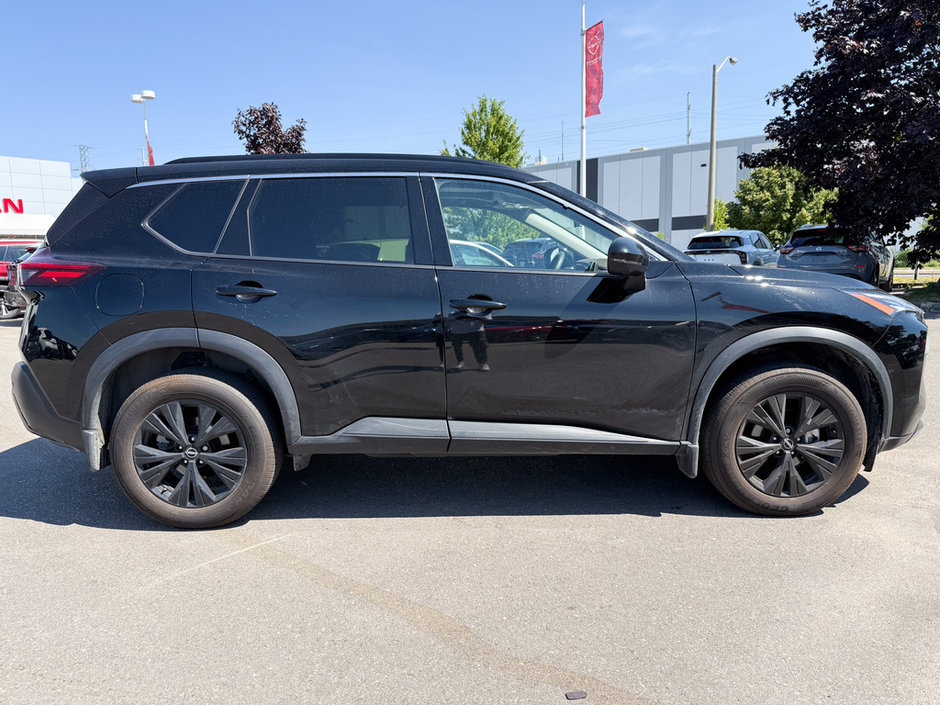 2023 Nissan Rogue SV-8
