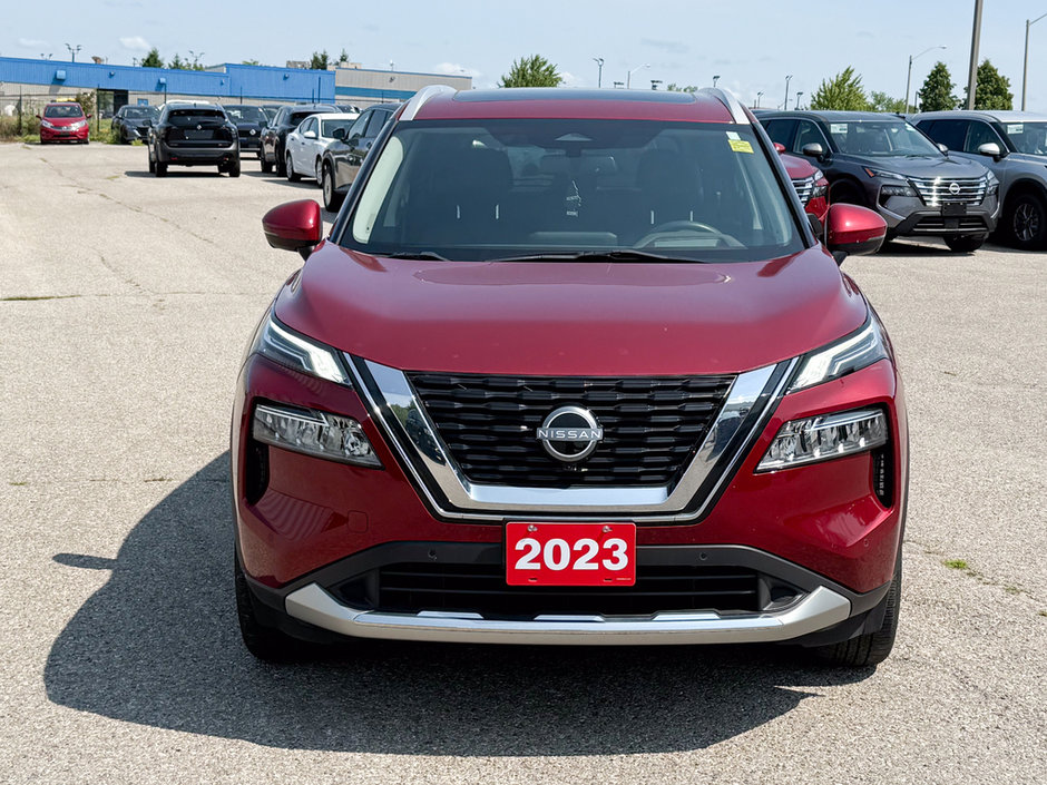 2023 Nissan Rogue Platinum-2