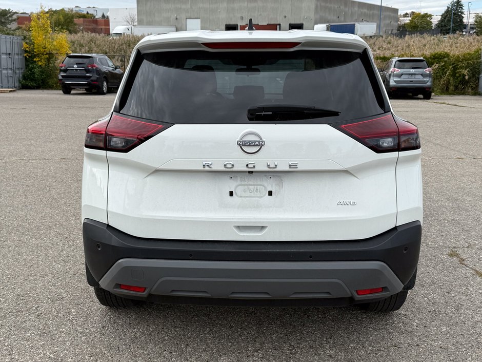 2023 Nissan Rogue S-5
