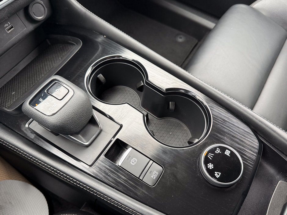 2023 Nissan Rogue SL-29