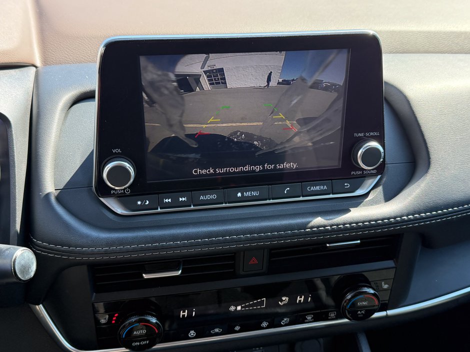 2023 Nissan Rogue S-23