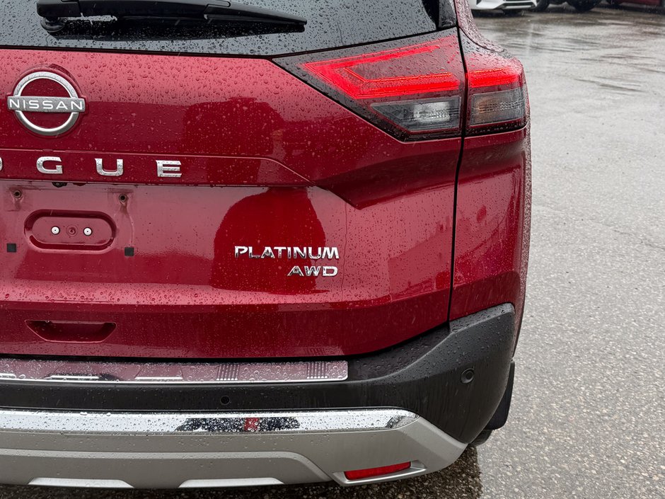 2023 Nissan Rogue Platinum-12