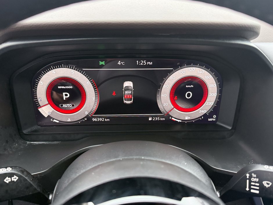 2023 Nissan Rogue Platinum-24