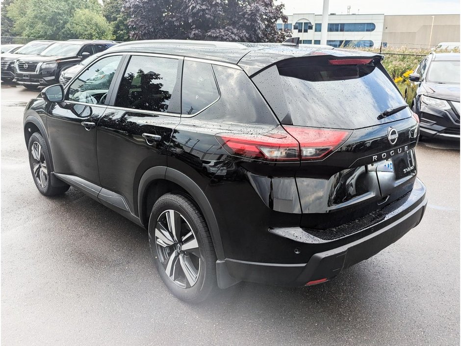 2024 Nissan Rogue SV Premium-5