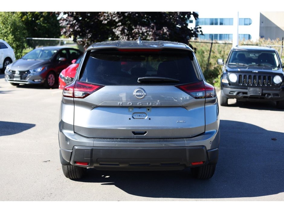 2024 Nissan Rogue S-5