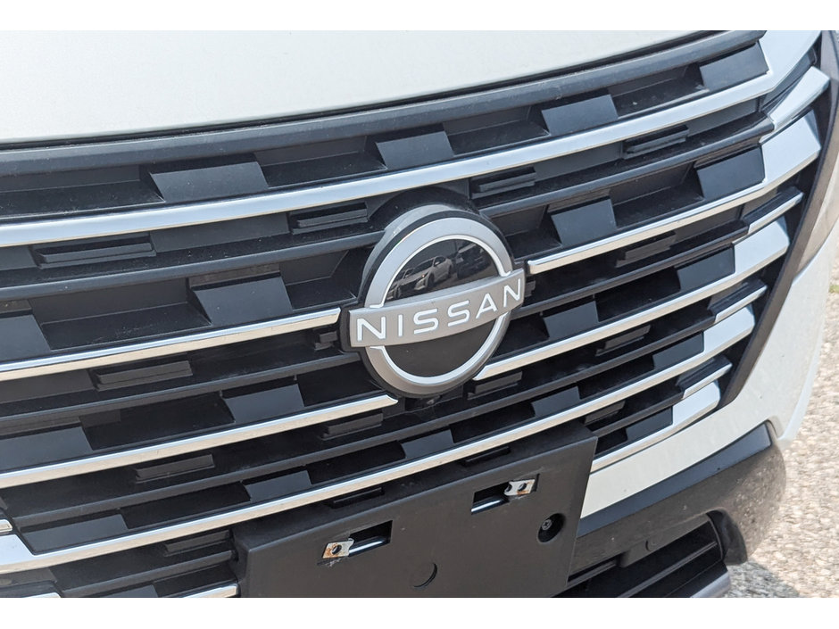 2024 Nissan Rogue Platinum-10