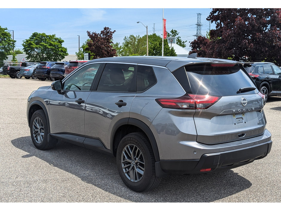 2024 Nissan Rogue S-5