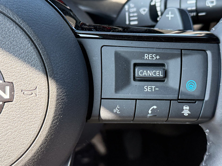 2024 Nissan Rogue SL-28
