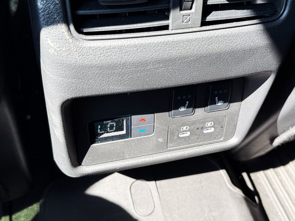 2024 Nissan Rogue SL-23