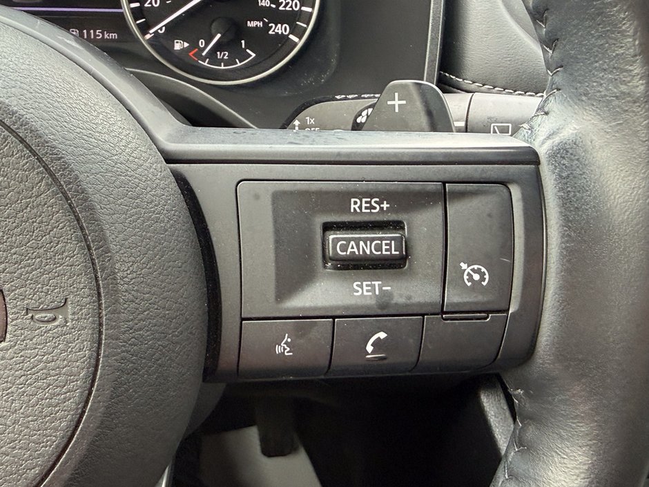 2024 Nissan Rogue S-19