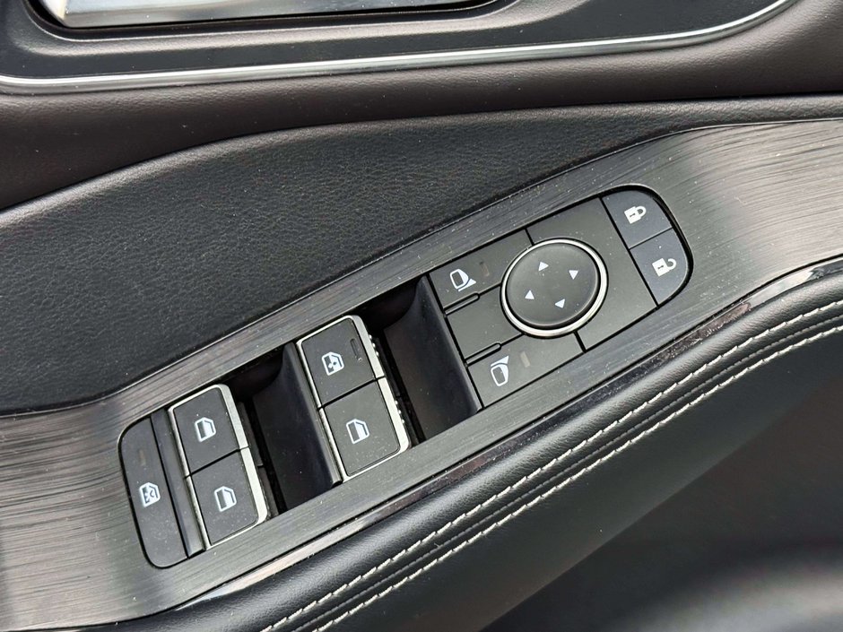 2024 Nissan Rogue Platinum-22