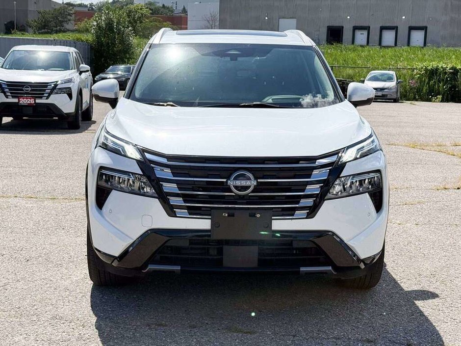 2024 Nissan Rogue Platinum-2