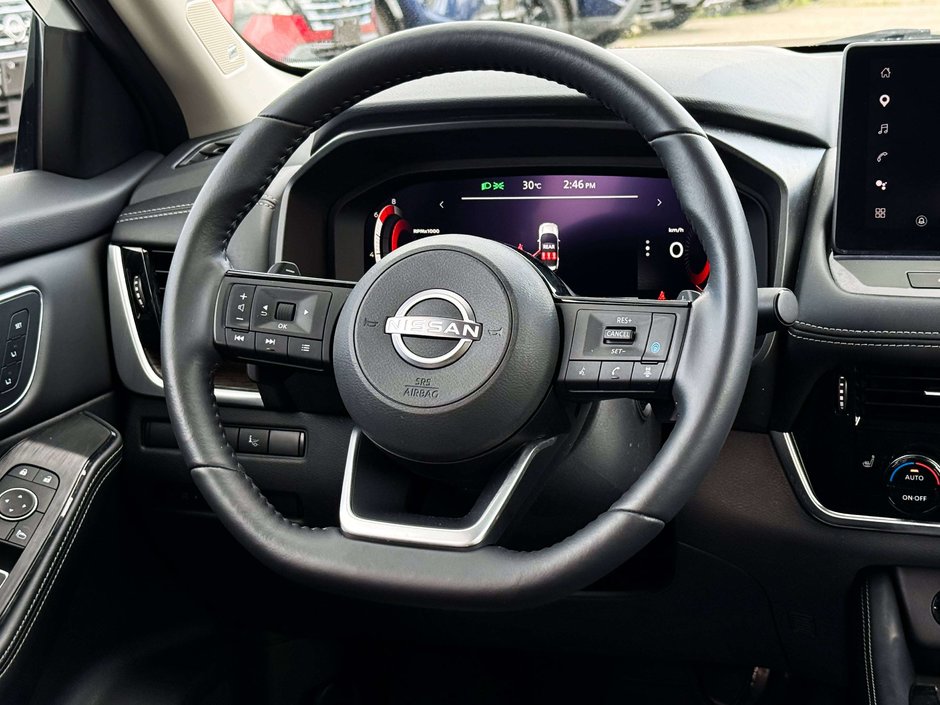 2024 Nissan Rogue Platinum-19