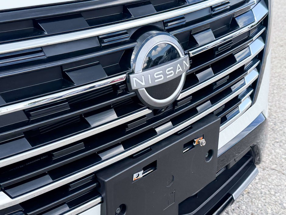 2024 Nissan Rogue Platinum-10